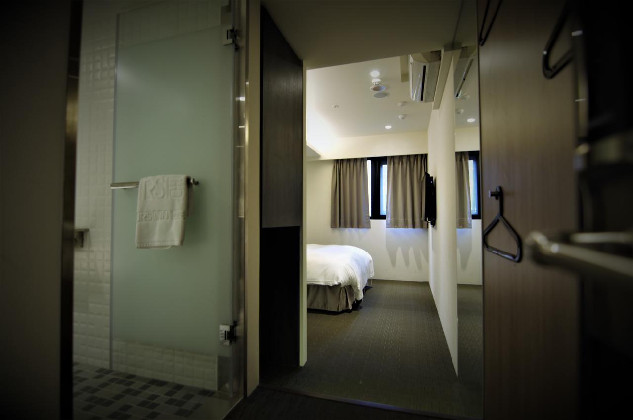 Ours Inn II Taipeh Exterior foto